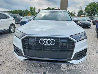Piąte zdjęcie samochodu w środku: 2023 AUDI Q7 PRESTIGE VIN:WA1VXBF7XPD024255 - miniatura