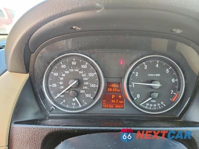 Zdjęcie 9 z 13 samochodu: 2014 BMW X1 XDRIVE28I VIN:WBAVL1C51EVY19858 - miniatura