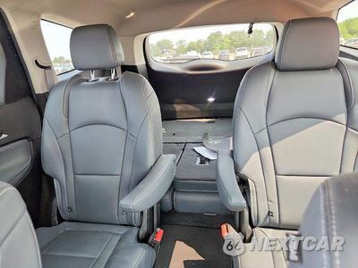 Zdjęcie 10 z 14 samochodu: 2019 BUICK ENCLAVE ESSENCE VIN:5GAERBKW9KJ208028 - miniatura