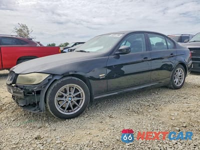 2010 BMW 328 XI WBAPK7C57AA461052 - główne zdjęcie licytacji z USA - miniatura