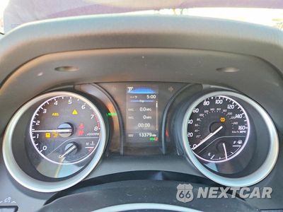 Zdjęcie 9 z 12 samochodu: 2022 TOYOTA CAMRY LE VIN:4T1R11AK1NU071021 - miniatura