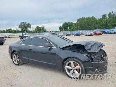 Czwarte zdjęcie samochodu z boku: 2009 AUDI A5 QUATTRO VIN:WAUDK78T99A020979 - miniatura