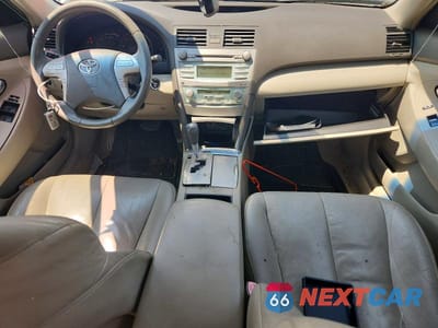 Zdjęcie 8 z 13 samochodu: 2007 TOYOTA CAMRY HYBRID VIN:JTNBB46K073021390 - miniatura
