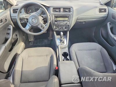 Zdjęcie 8 z 12 samochodu: 2014 VOLKSWAGEN JETTA BASE VIN:3VW2K7AJ0EM243943 - miniatura