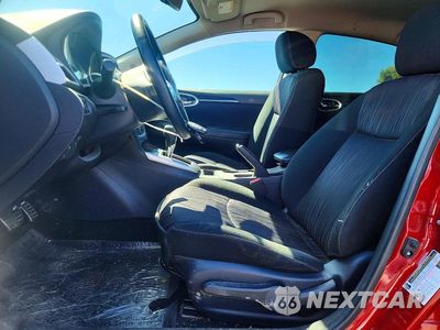 Zdjęcie 7 z 12 samochodu: 2019 NISSAN SENTRA SV VIN:3N1AB7AP1KY407730 - miniatura