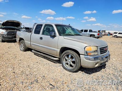 Czwarte zdjęcie samochodu z boku: 2006 GMC NEW SIERRA C1500 VIN:2GTEC19T161115526 - miniatura