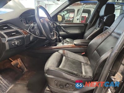 Zdjęcie 7 z 12 samochodu: 2010 BMW X5 XDRIVE48I VIN:5UXFE8C57AL311456 - miniatura