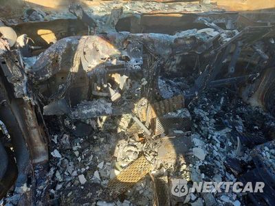 Zdjęcie 9 z 11 samochodu: 2020 FORD ESCAPE SE VIN:1FMCU0G69LUC35078 - miniatura