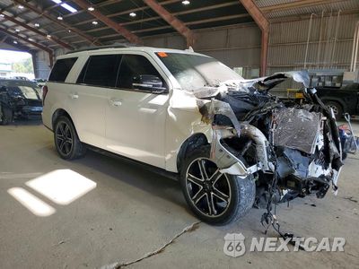 Czwarte zdjęcie samochodu z boku: 2020 FORD EXPEDITION LIMITED VIN:1FMJU1KT0LEA74558 - miniatura