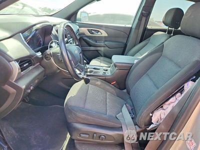 Zdjęcie 7 z 13 samochodu: 2022 CHEVROLET TRAVERSE LT VIN:1GNERGKW3NJ130319 - miniatura