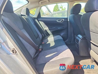 Zdjęcie 10 z 12 samochodu: 2014 NISSAN SENTRA SV VIN:3N1AB7AP9EL668153 - miniatura