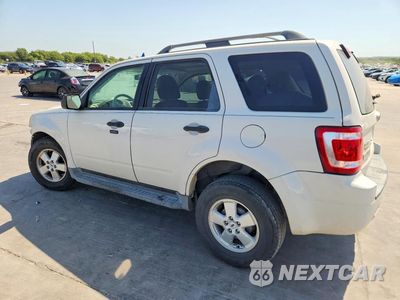 Drugie zdjęcie samochodu z przodu: 2012 FORD ESCAPE XLT VIN:1FMCU0DG8CKA98840 - miniatura
