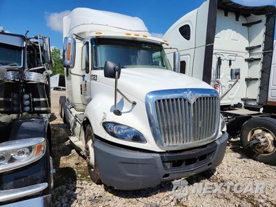 Czwarte zdjęcie samochodu z boku: 2016 INTERNATIONAL PROSTAR SEMI TRUCK VIN:3HSDJAPR8GN001723 - miniatura