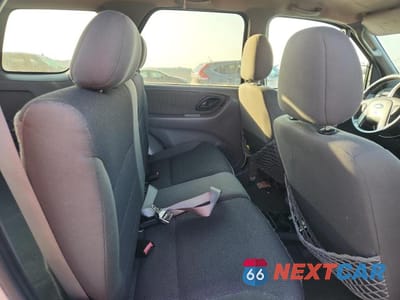 Zdjęcie 11 z 13 samochodu: 2002 FORD ESCAPE XLT VIN:1FMYU03152KB98914 - miniatura