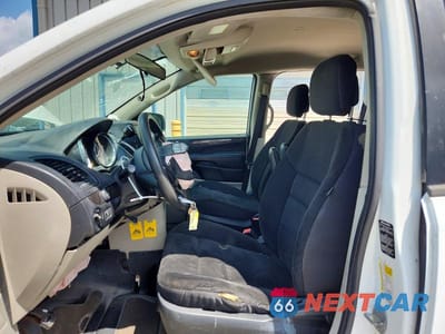 Zdjęcie 7 z 14 samochodu: 2018 DODGE GRAND CARAVAN SE VIN:2C7WDGBG2JR141003 - miniatura