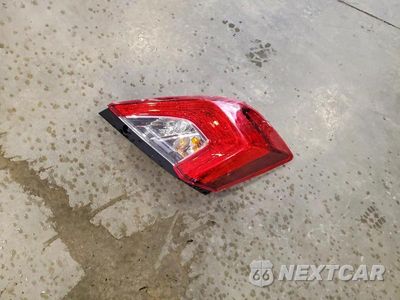 Zdjęcie 12 z 13 samochodu: 2018 HONDA CIVIC LX VIN:2HGFC2F50JH582437 - miniatura