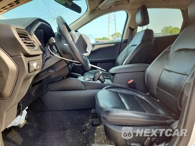 Zdjęcie 7 z 13 samochodu: 2020 FORD ESCAPE SE SPORT VIN:1FMCU9BZ2LUB48452 - miniatura