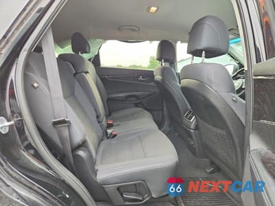Zdjęcie 11 z 13 samochodu: 2017 KIA SORENTO LX VIN:5XYPGDA37HG214595 - miniatura