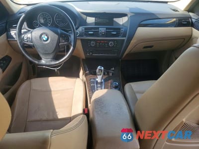 Zdjęcie 8 z 13 samochodu: 2013 BMW X3 XDRIVE28I VIN:5UXWX9C59D0D02878 - miniatura