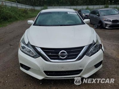 Piąte zdjęcie samochodu w środku: 2016 NISSAN ALTIMA 2.5 S VIN:1N4AL3AP8GN336782 - miniatura