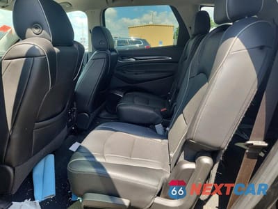 Zdjęcie 11 z 13 samochodu: 2021 BUICK ENCLAVE AVENIR VIN:5GAEVCKW8MJ242661 - miniatura