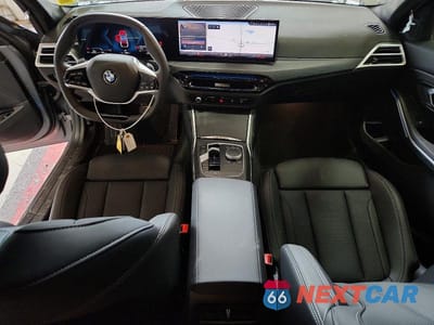 Zdjęcie 8 z 12 samochodu: 2025 BMW 330XI VIN:3MW89CW07S8F35169 - miniatura