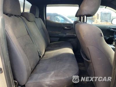 Zdjęcie 10 z 12 samochodu: 2017 TOYOTA TACOMA TRD SPORT VIN:5TFCZ5AN6HX080417 - miniatura