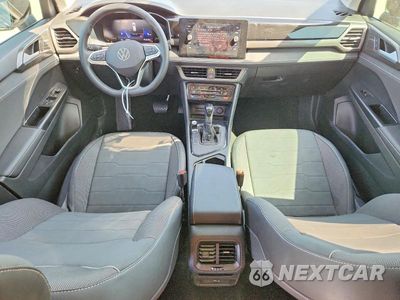 Zdjęcie 8 z 13 samochodu: 2025 VOLKSWAGEN TAOS SE BLACK VIN:3VV3C7B29SM036301 - miniatura