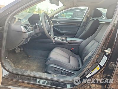 Zdjęcie 7 z 12 samochodu: 2018 HONDA ACCORD EX VIN:1HGCV1F46JA106710 - miniatura