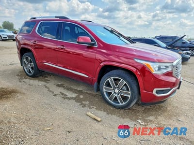 Czwarte zdjęcie samochodu z boku: 2019 GMC ACADIA DENALI VIN:1GKKNXLS9KZ127493 - miniatura