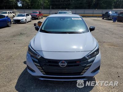 Piąte zdjęcie samochodu w środku: 2025 NISSAN VERSA SR VIN:3N1CN8FV3SL831288 - miniatura