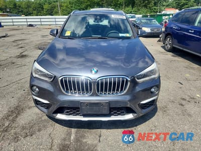 Piąte zdjęcie samochodu w środku: 2016 BMW X1 XDRIVE28I VIN:WBXHT3C31GP882429 - miniatura