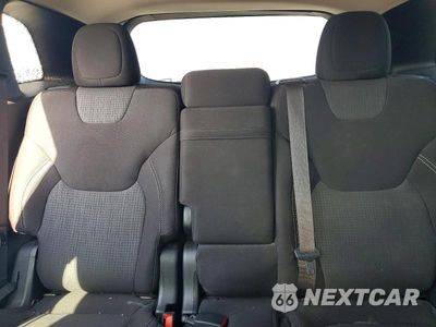 Zdjęcie 10 z 13 samochodu: 2015 JEEP CHEROKEE LATITUDE VIN:1C4PJMCS8FW626546 - miniatura