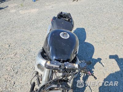 Piąte zdjęcie samochodu w środku: 2002 SUZUKI GSX1300 R VIN:JS1GW71A622104426 - miniatura