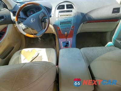 Zdjęcie 8 z 12 samochodu: 2011 LEXUS ES 350 VIN:JTHBK1EG2B2416944 - miniatura