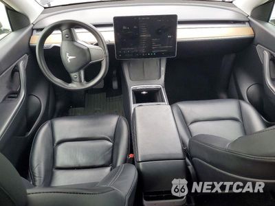 Zdjęcie 8 z 13 samochodu: 2022 TESLA MODEL Y VIN:7SAYGAEE7NF490036 - miniatura