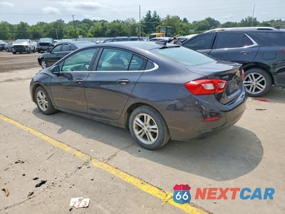 Drugie zdjęcie samochodu z przodu: 2016 CHEVROLET CRUZE LT VIN:1G1BE5SMXG7312389 - miniatura