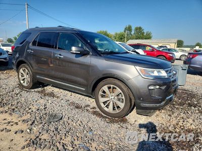 Czwarte zdjęcie samochodu z boku: 2018 FORD EXPLORER LIMITED VIN:1FM5K8F84JGA38444 - miniatura