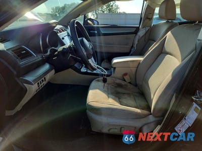Zdjęcie 7 z 12 samochodu: 2017 SUBARU LEGACY 2.5I PREMIUM VIN:4S3BNAD68H3046409 - miniatura