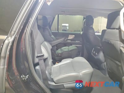 Zdjęcie 11 z 14 samochodu: 2025 FORD EXPEDITION ACTIVE VIN:1FMJU1J84SEA28405 - miniatura