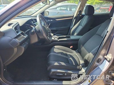 Zdjęcie 7 z 12 samochodu: 2019 HONDA CIVIC EX VIN:2HGFC1F30KH651296 - miniatura