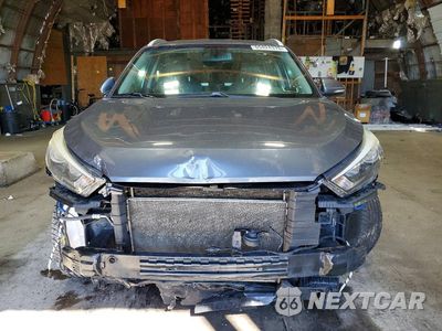 Piąte zdjęcie samochodu w środku: 2017 HYUNDAI TUCSON SE PLUS VIN:KM8J3CA4XHU419889 - miniatura