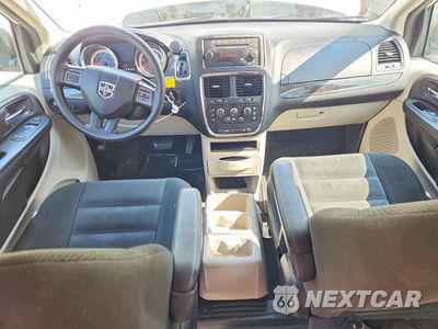 Zdjęcie 8 z 13 samochodu: 2016 DODGE GRAND CARAVAN SE VIN:2C4RDGBG6GR356242 - miniatura