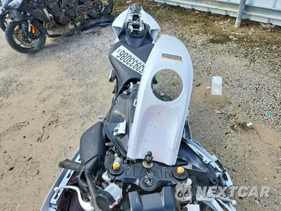 Piąte zdjęcie samochodu w środku: 2023 YAMAHA YZFR7 VIN:JYARM38E5PA006731 - miniatura