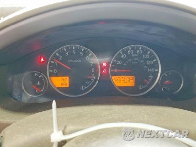 Zdjęcie 9 z 13 samochodu: 2005 NISSAN PATHFINDER XE VIN:5N1AR18W55C766171 - miniatura