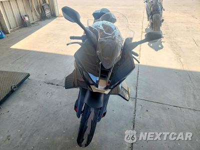 Drugie zdjęcie samochodu z przodu: 2025 BMW S 1000 RR VIN:WB10P2309S6L93268 - miniatura