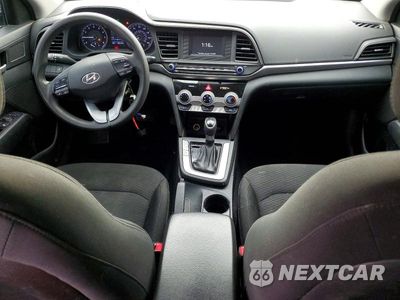 Zdjęcie 8 z 12 samochodu: 2019 HYUNDAI ELANTRA SE VIN:5NPD74LFXKH429849 - miniatura