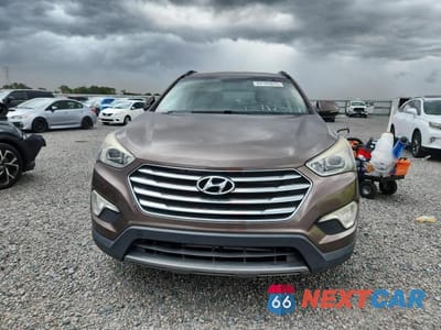 Piąte zdjęcie samochodu w środku: 2014 HYUNDAI SANTA FE GLS VIN:KM8SN4HF4EU041995 - miniatura