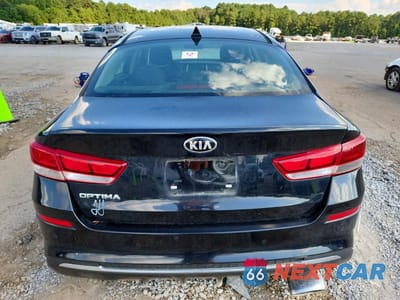 Zdjęcie 6 z 12 samochodu: 2019 KIA OPTIMA LX VIN:5XXGT4L35KG359459 - miniatura