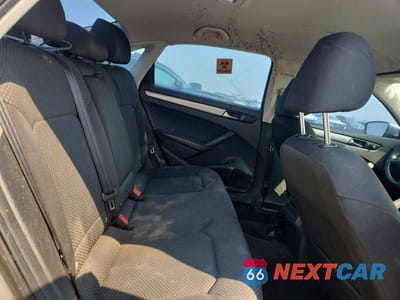 Zdjęcie 10 z 12 samochodu: 2012 VOLKSWAGEN PASSAT S VIN:1VWAH7A32CC080237 - miniatura